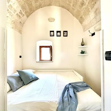 Casa Viola -100m To Piazza-panoramic Historic Town View * أوستوني