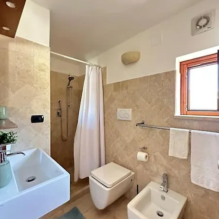 Casa Viola -100m To Piazza-panoramic Historic Town View