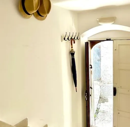 Casa Viola -100m To Piazza-panoramic Historic Town View